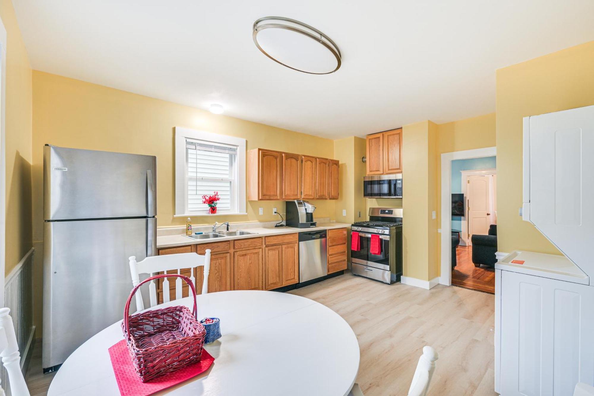 Medford Apartment Rental, 5 Mi To Downtown Boston Luaran gambar